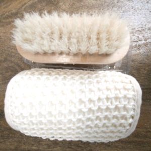 Exfoliation nail brush, stone and spong